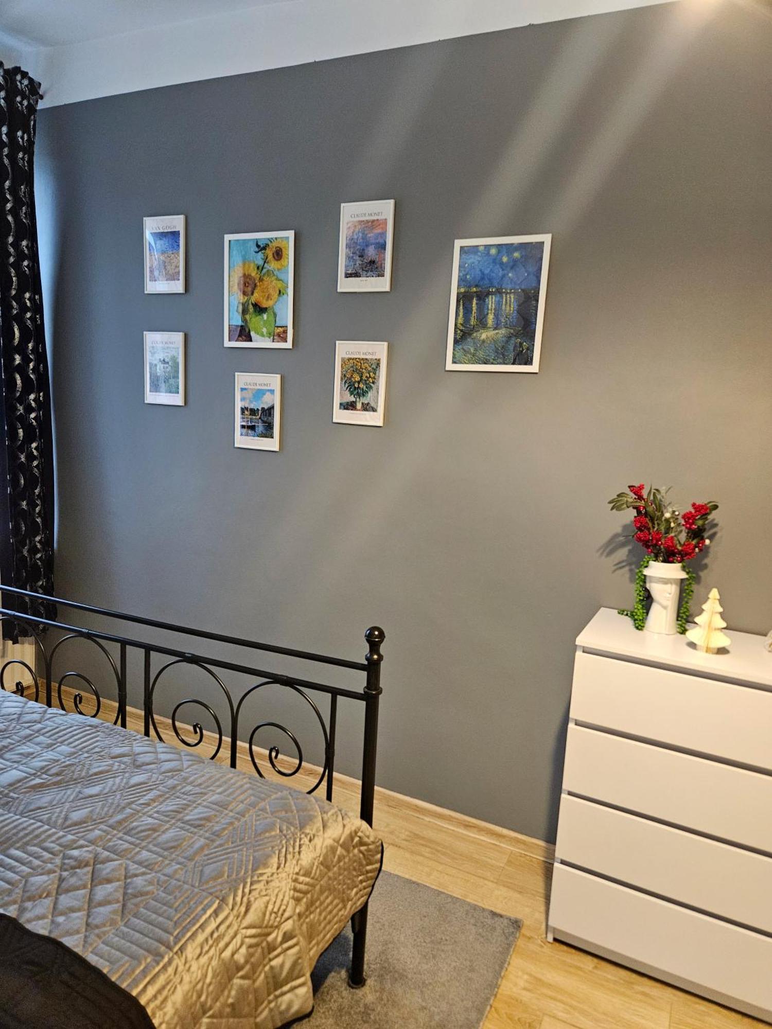 Sara -Mikolajska - Rynek - Netflix Hydromassage Apartment Krakow Exterior photo